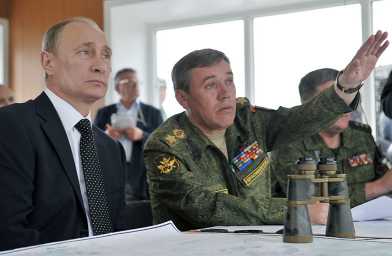 Putin and Gerasimov